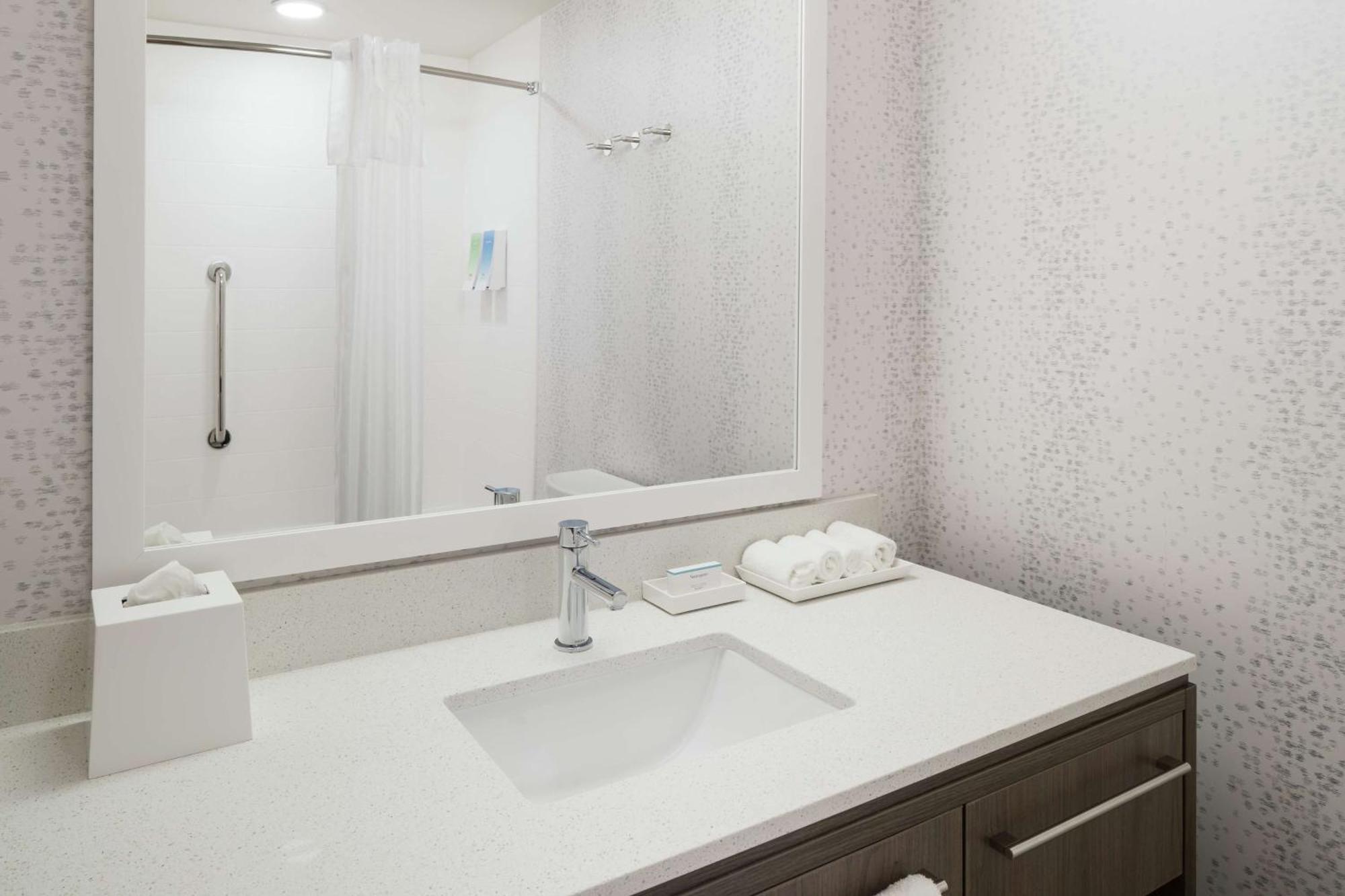 Home2 Suites By Hilton Orlando Airport Exterior foto